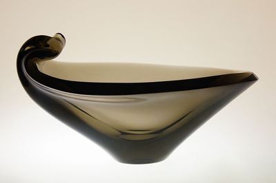 Broušená mísa - objekt "VLNA", Antonín DROBNÍK 1980