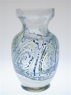 Masivní váza se zatavenou skelnou tkaninou - Jaromír ŠPAČEK