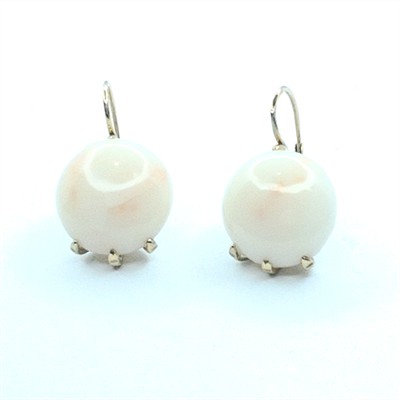 Starožitné zlaté náušnice s růžovými korály