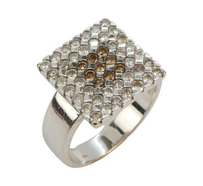 Zlatý prsten s brilianty