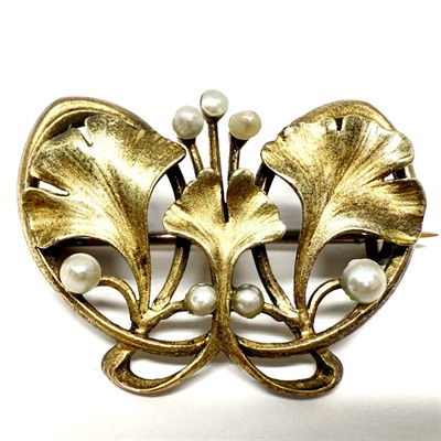 Zlatá secesní brož s říčními perlami - ginkgo biloba