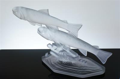 RYBY figurální skleněná plastika, čiré matované sklo