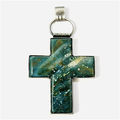 Stříbrný autorský přívěšek "kříž" s heliotropem