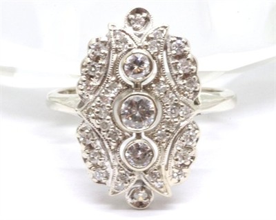 Zlatý prsten s diamanty