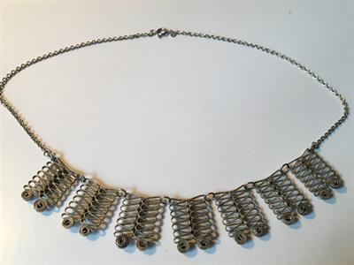 Stříbrný náhrdelník