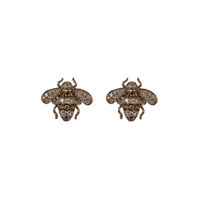 Zlaté náušnice s přírodními diamanty