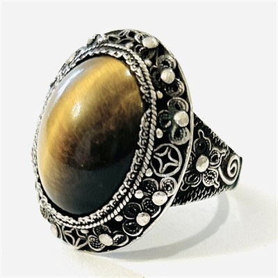 Stříbrný starožitný filigránový prsten s tygřím okem