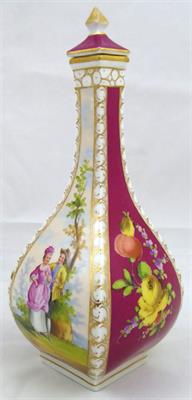 Karafa s postavami a květinami - Potschappel