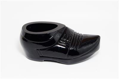 RARITA! Botička - dóza z masivního hyalitového skla