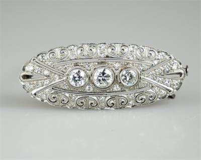 Platinová art-deco brož s diamanty