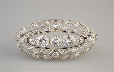 Platinová art-deco brož s diamanty