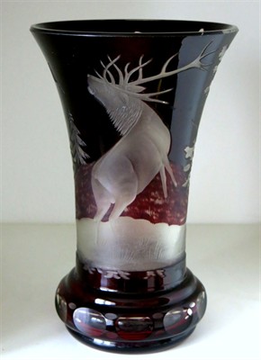 Leptaná a broušená luxusní váza