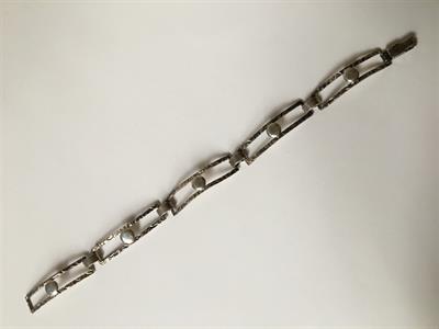 Stříbrný náramek