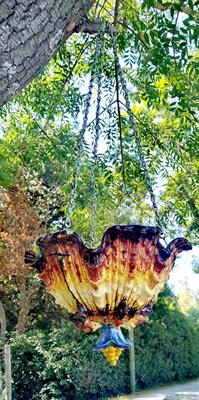 Závěsný květník