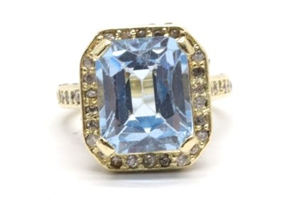 Zlatý prsten se spinelem a zirkony