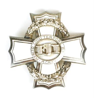 Brož válečného kříže za občanské zásluhy