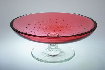 Milan METELÁK, Rubínová mísa na noze