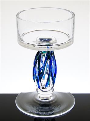 Pohár s modrozelenými nálepy Jiří PAČINEK sign. 2011