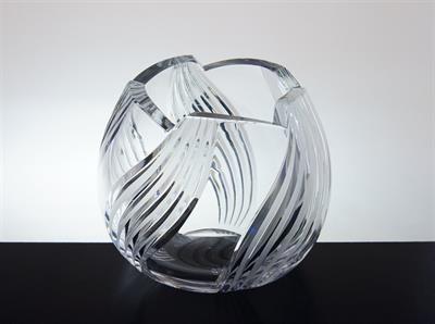 Váza s broušeným dekorem Zdeněk KUNST sklárny BOHEMIA