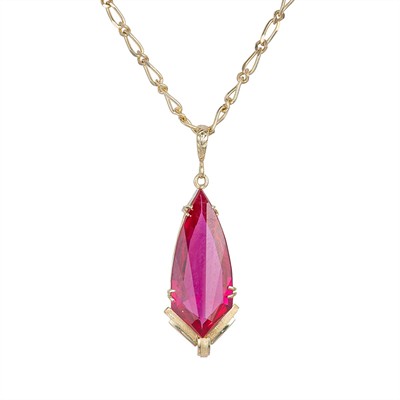 Zlatý přívěsek s řetízkem se syntetickým rubínem