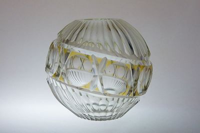 Váza ve tvaru GLOBU, Adolf RASCHE Haida