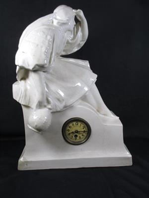 Starožitné figurální keramické krbové hodiny - Bechyně