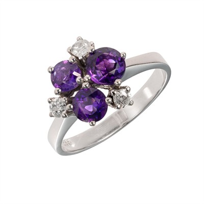 Zlatý prsten s přírodními ametysty a diamanty