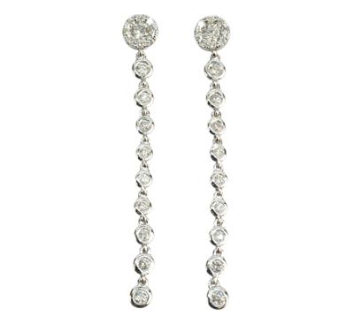 Zlaté náušnice s diamanty