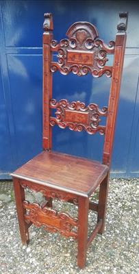 Židle v renesančním stylu