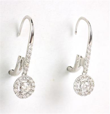 Zlaté náušnice s brilianty