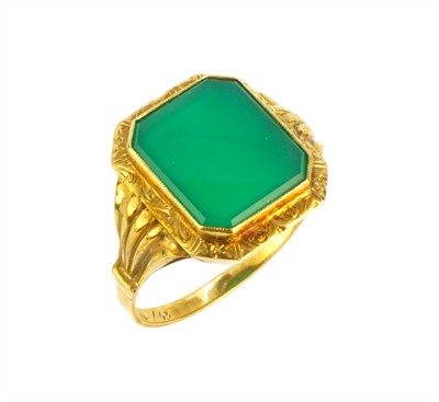 Zlatý prsten s chryzoprasem