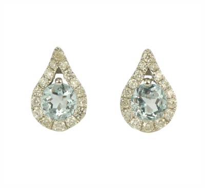 Zlaté náušnice s diamanty a topazy