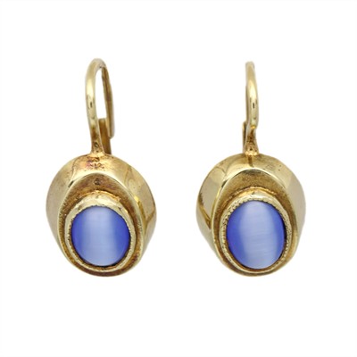 Zlaté náušnice s efektem kočičího oka