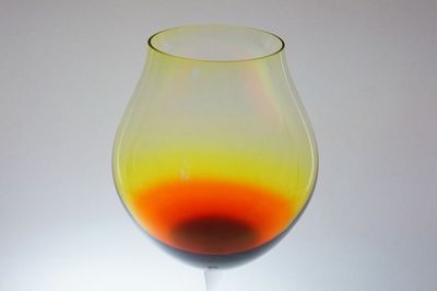 Obří číše z barevného skla - Jan GABRHEL, Chlum u Třeboně