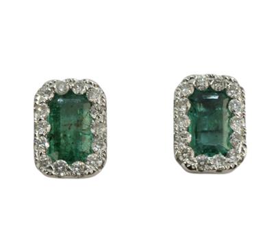 Zlaté náušnice s diamanty a smaragdy