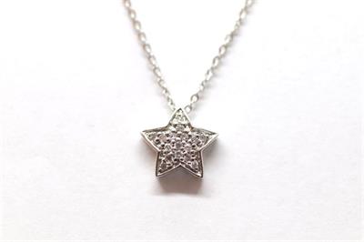 Zlatý náhrdelník s diamanty