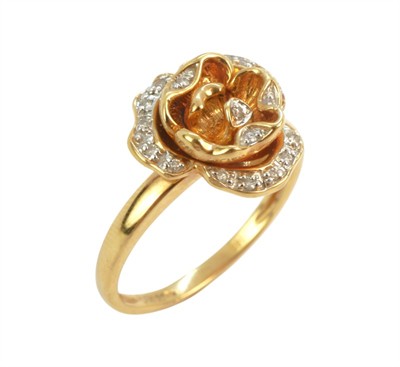 Zlatý prsten s diamanty