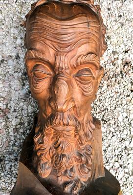 Řecký filosof - dřevěnná plastika.