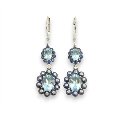 Zlaté náušnice s topazy, safíry a diamanty