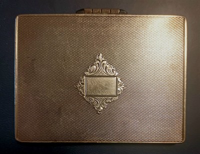 Stříbrná artdeco schránka na vizitky. Cca 1943