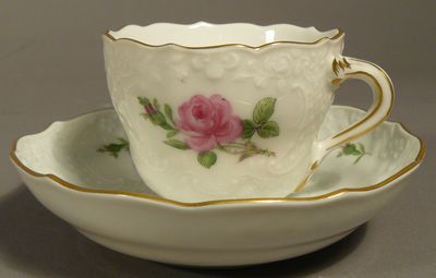 Porcelánový šálek s podšálekm, Míšeň