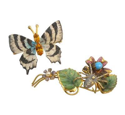 Dvě brože - motýl a květina s pavoukem