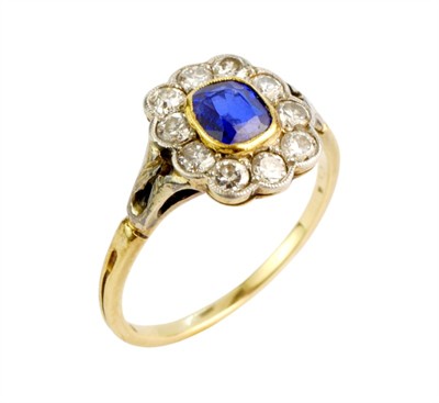 Starožitný prsten se safírem a brilianty