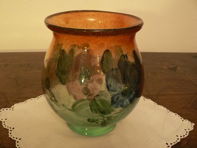 Váza se zataveným dekorem, Johnolyth