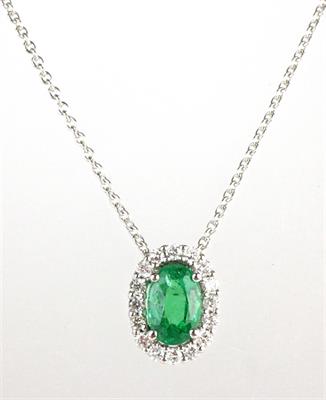 Zlatý náhrdelník se smaragdem a diamanty