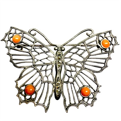 Stříbrná brož s korály a markazity - motýl