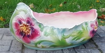 Secesní žardiniéra