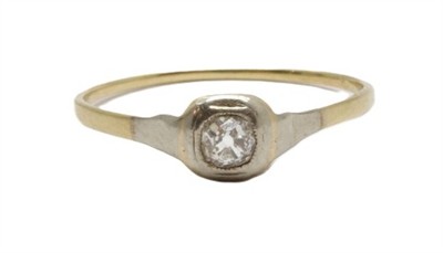 Zlatý prsten s diamantem