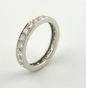 Reprezentativní prsten s přírodními diamanty 1,10ct