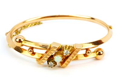 Zlatý náramek s opálem a diamanty